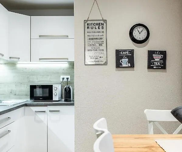 公寓 Old Town Podtatranskeho