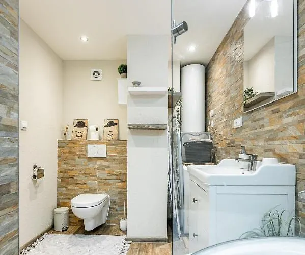 Old Town Podtatranskeho Apartment Kosice