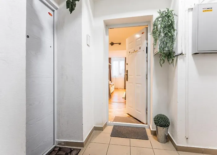 Old Town Podtatranskeho Apartment *